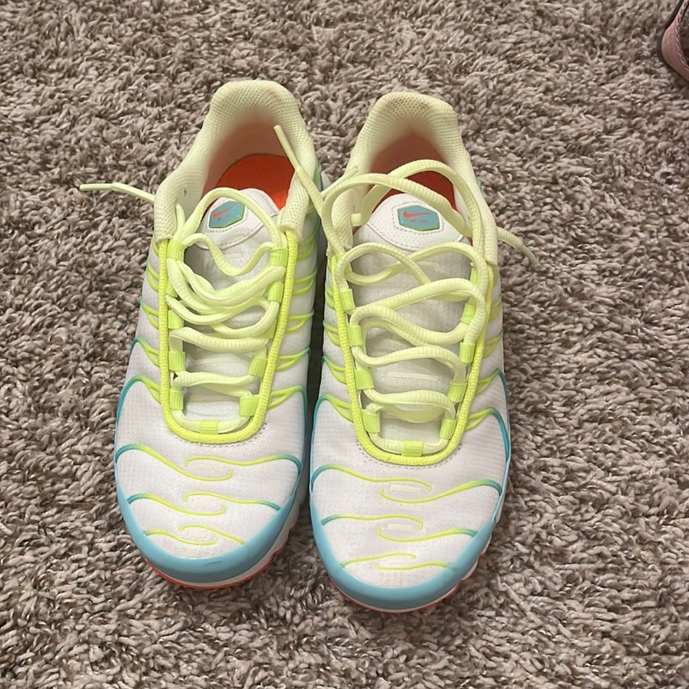 Nike air max